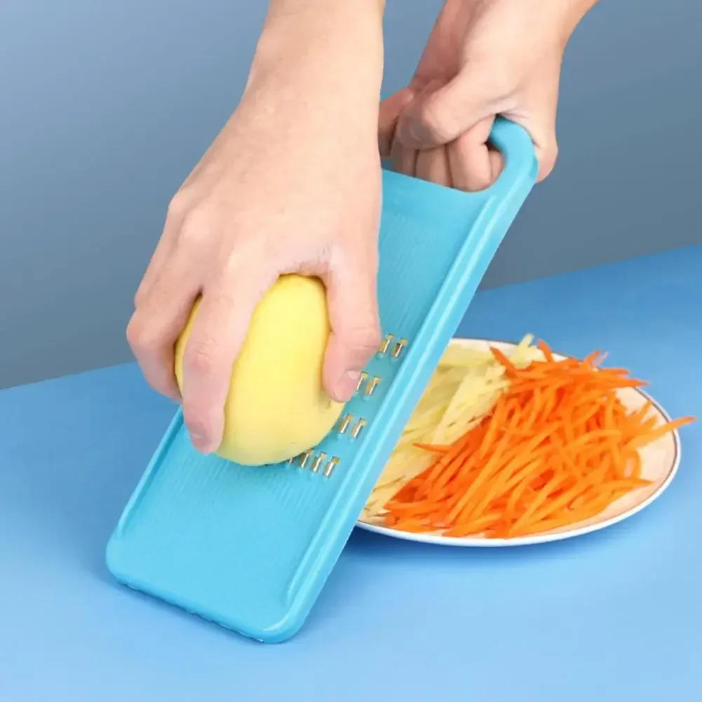 مبشرة الخضار القطاعة الجزرة ال - مراجعة Household Kitchen Gadgets Vegetable Cutter Silk Cutter وسعره